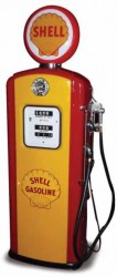 Pompe à essence "Bennett" pour Shell